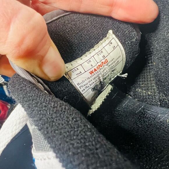 Heels Gray Skate Sneakers Youth Size 6 - Picture 2 of 9